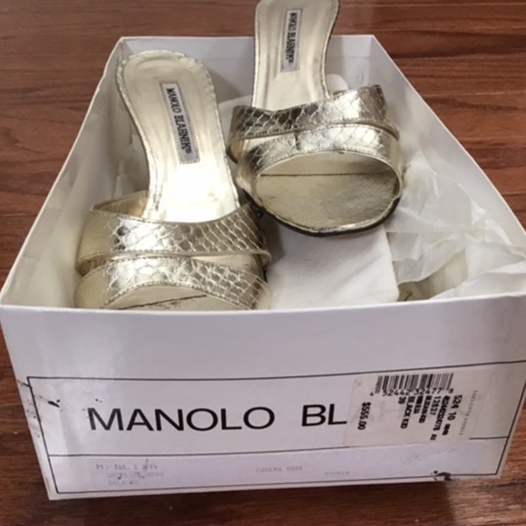 Manolo Blahnik - Picture 4 of 4